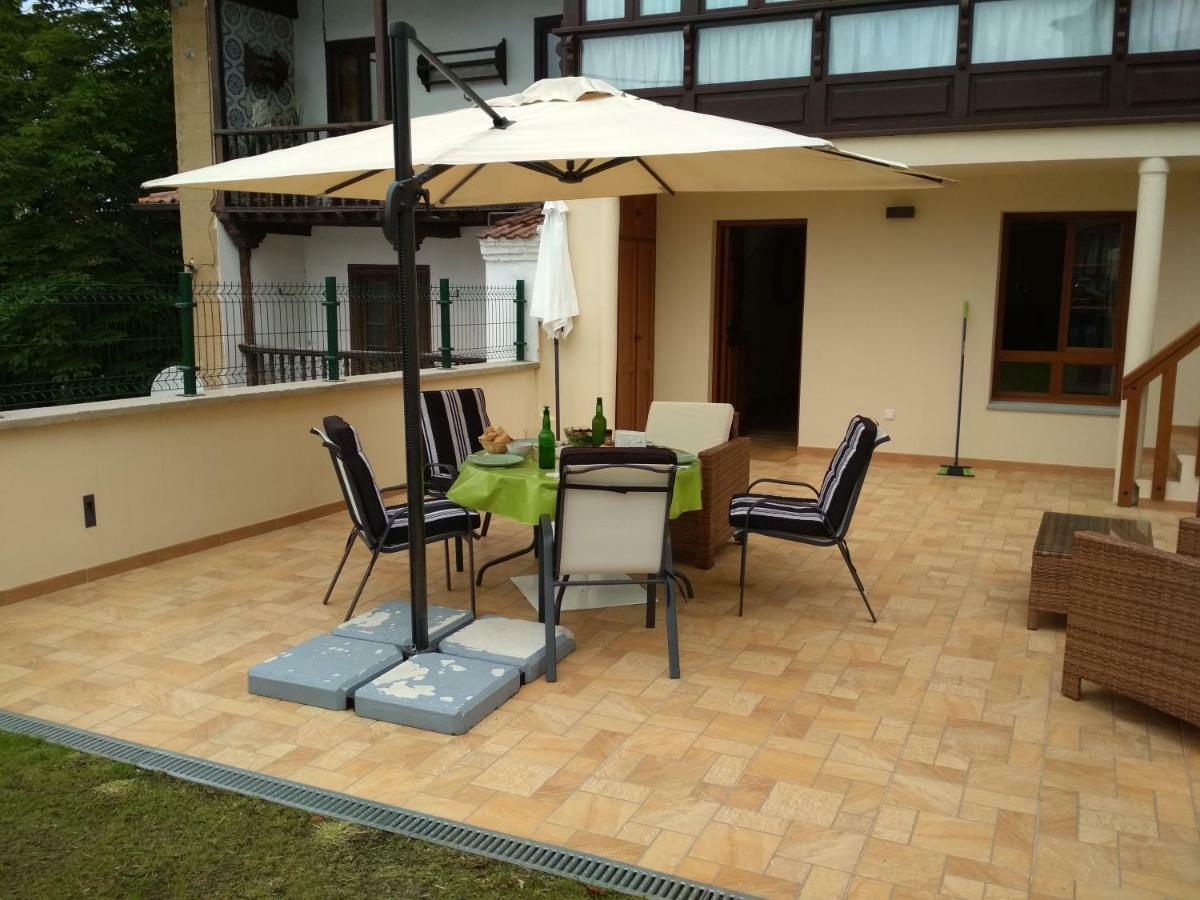 Casa Santiago Apartment Комилас Екстериор снимка
